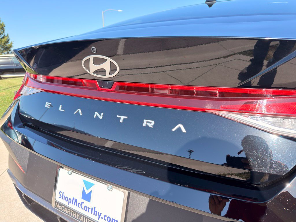 Used 2024 Hyundai Elantra SEL FWD image 33