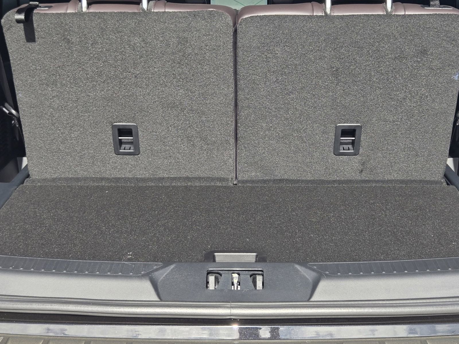 New 2026 Ford Explorer Platinum image 30