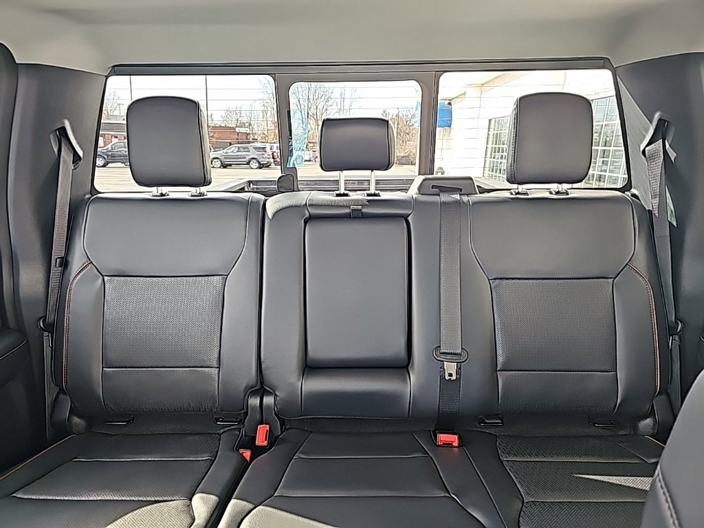 New 2025 Ford F250 Lariat w/ Lariat Ultimate Package image 10