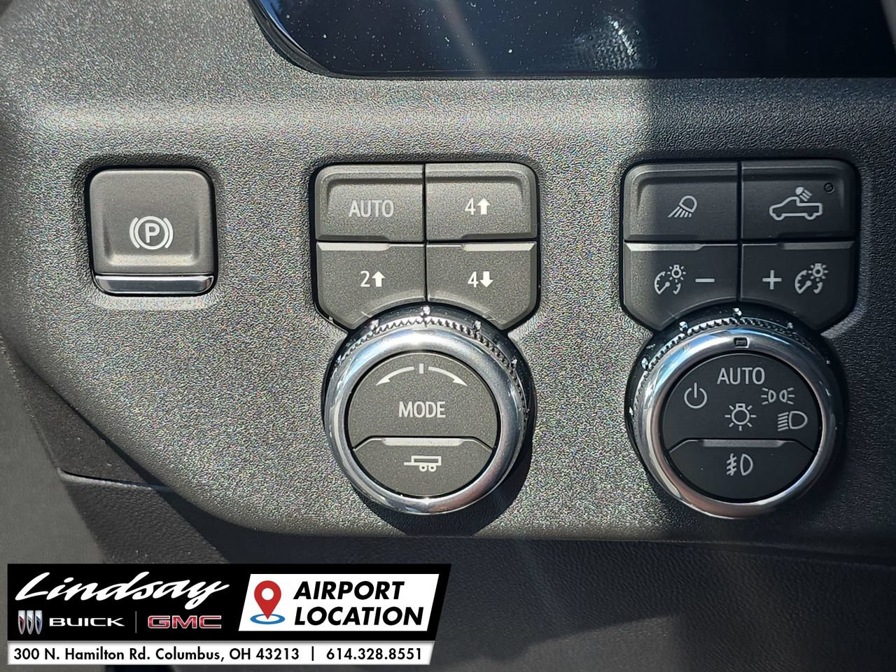 New 2026 GMC Sierra 3500 SLT w/ SLT Premium Package AWD/4WD image 19