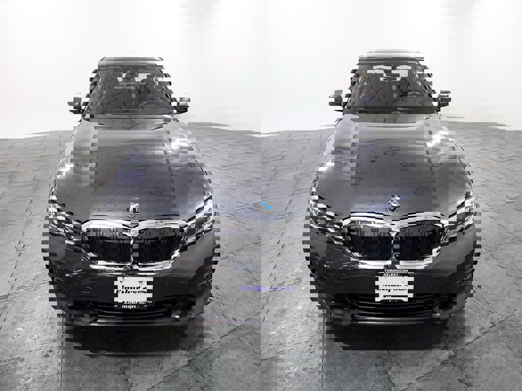 Used 2020 BMW 330i xDrive Sedan w/ Premium Package image 2