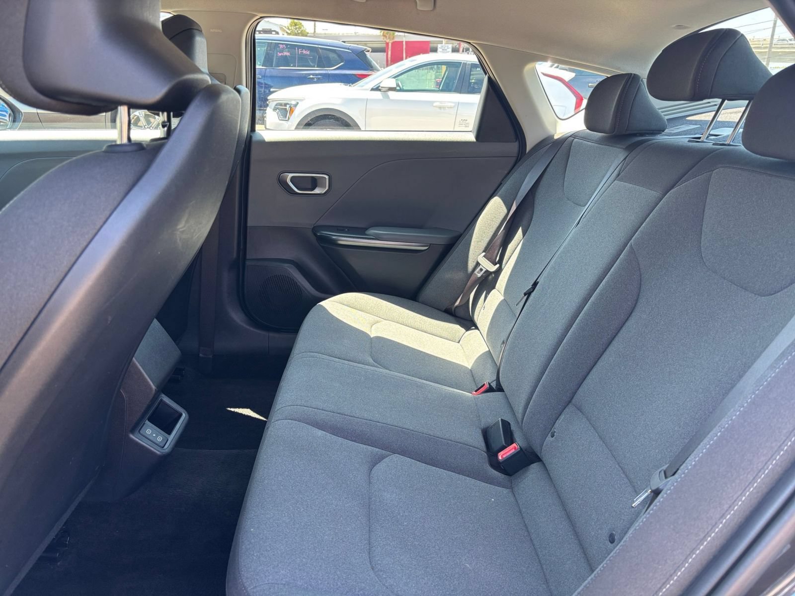 Used 2025 Kia K4 FWD image 24