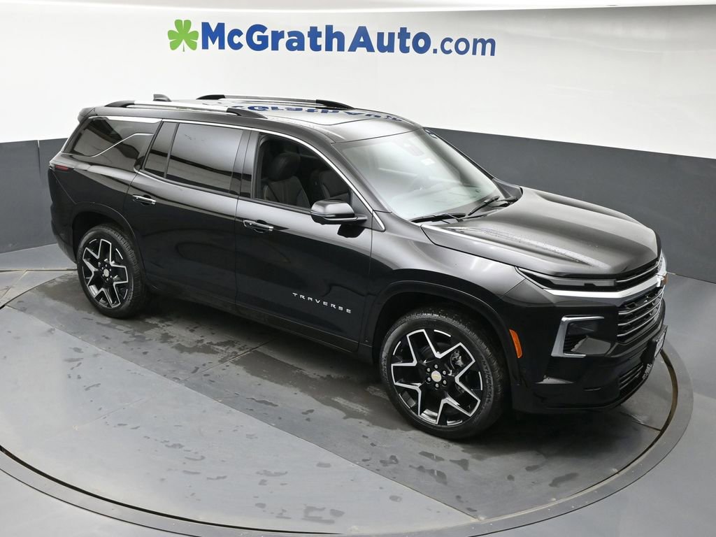 New 2026 Chevrolet Traverse High Country image 3