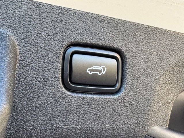 Used 2026 Kia Sportage SX image 10