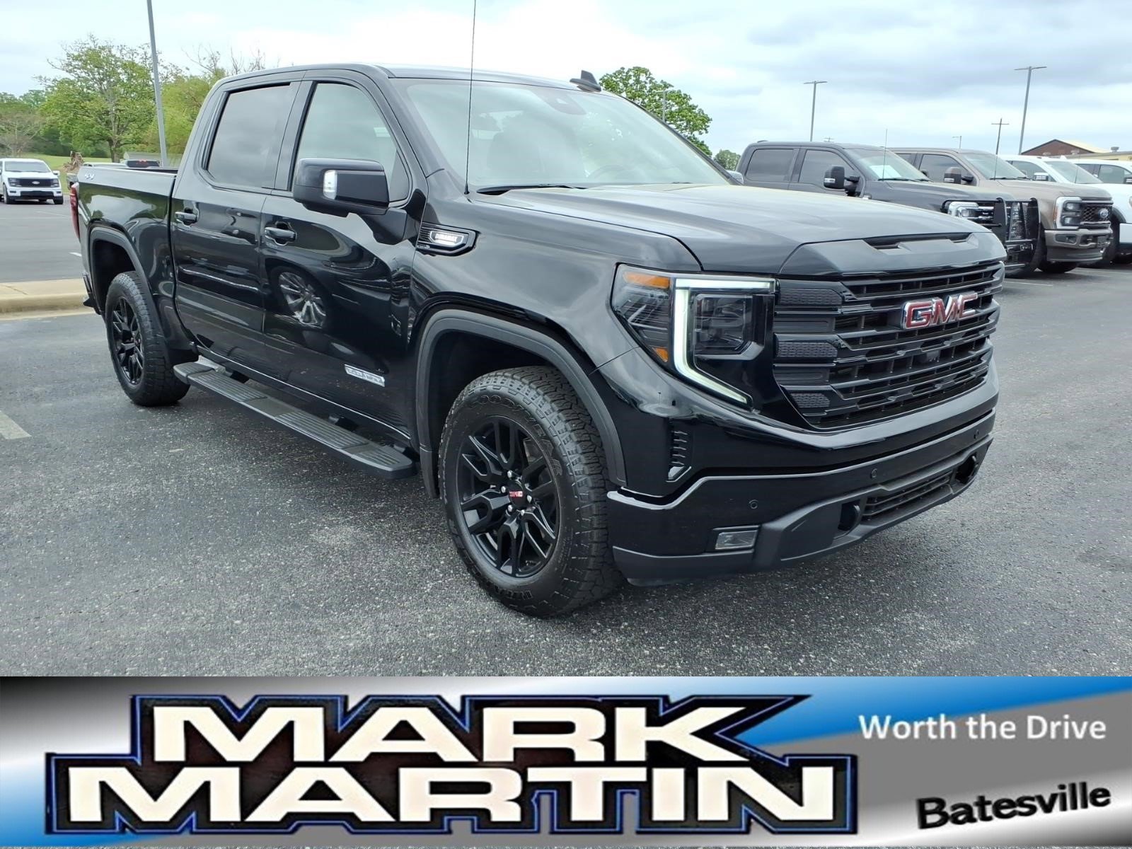 Used 2025 GMC Sierra 1500 Elevation w/ Elevation Premium Package AWD/4WD video 1