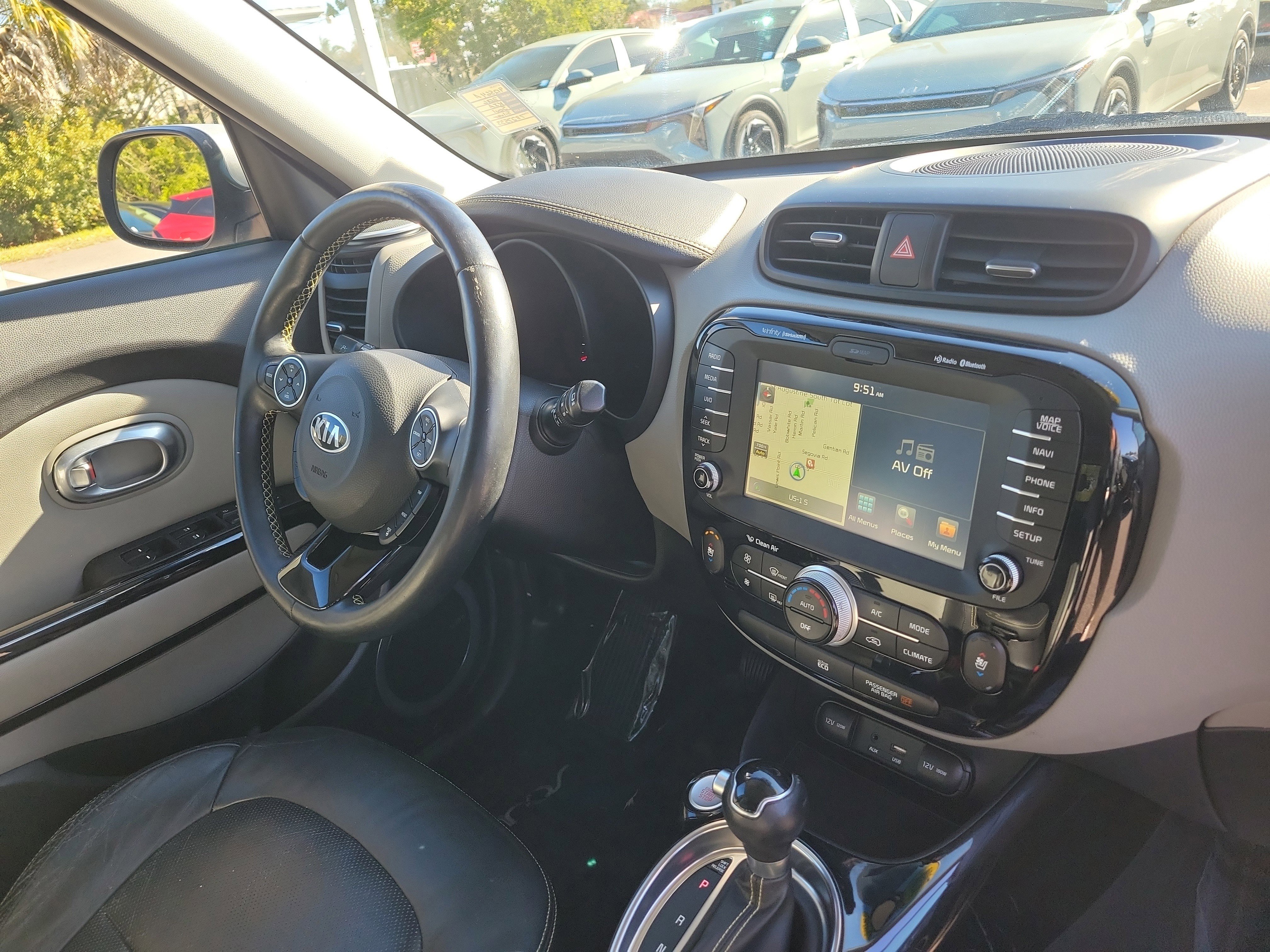 Used 2016 Kia Soul + w/ Primo Package image 8