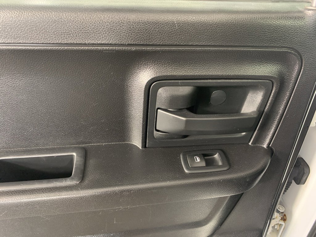 Used 2015 RAM 1500 Tradesman image 29