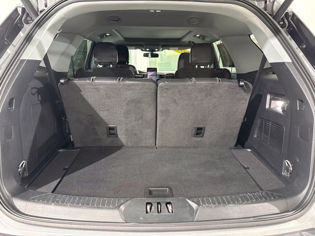 Used 2023 Ford Explorer Limited w/ Limited Technology Package RWD image 9