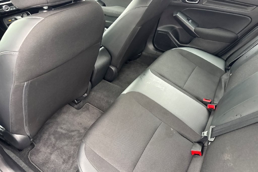 Used 2023 Honda Civic Sport image 15
