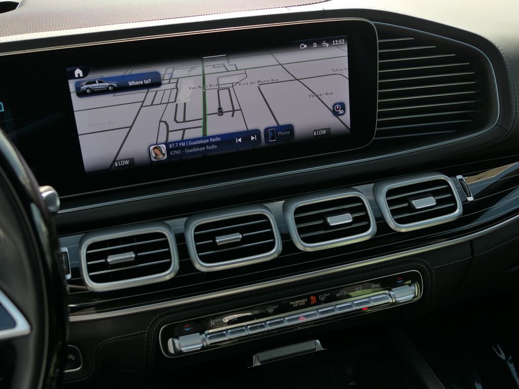 Used 2025 Mercedes-Benz Maybach GLS 600 4MATIC image 20