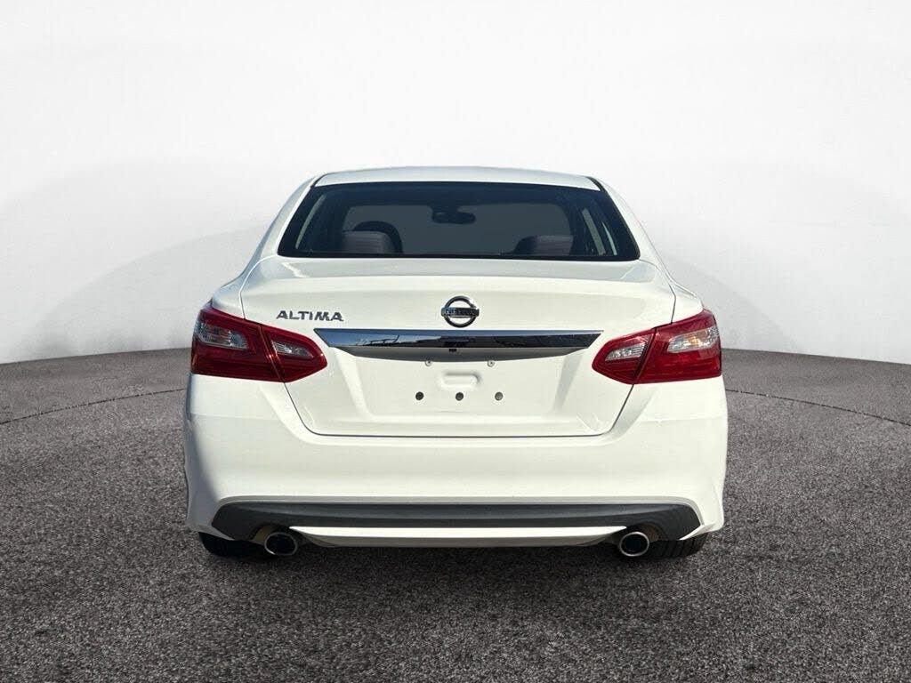 Used 2018 Nissan Altima 2.5 S w/ S Convenience Package FWD image 4