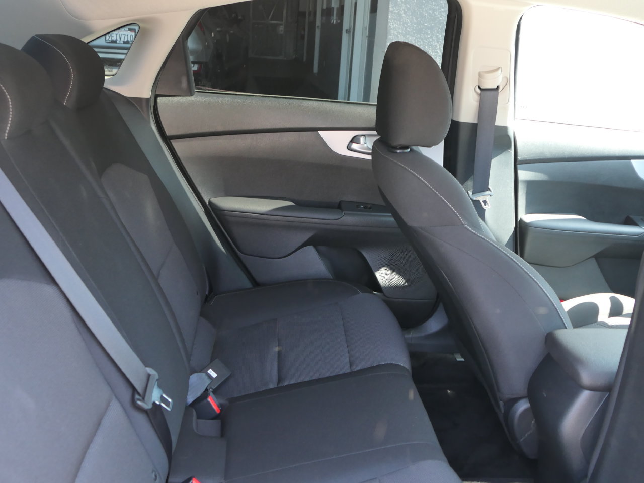 Certified 2024 Kia Forte LXS w/ LXS Technology Package FWD image 24