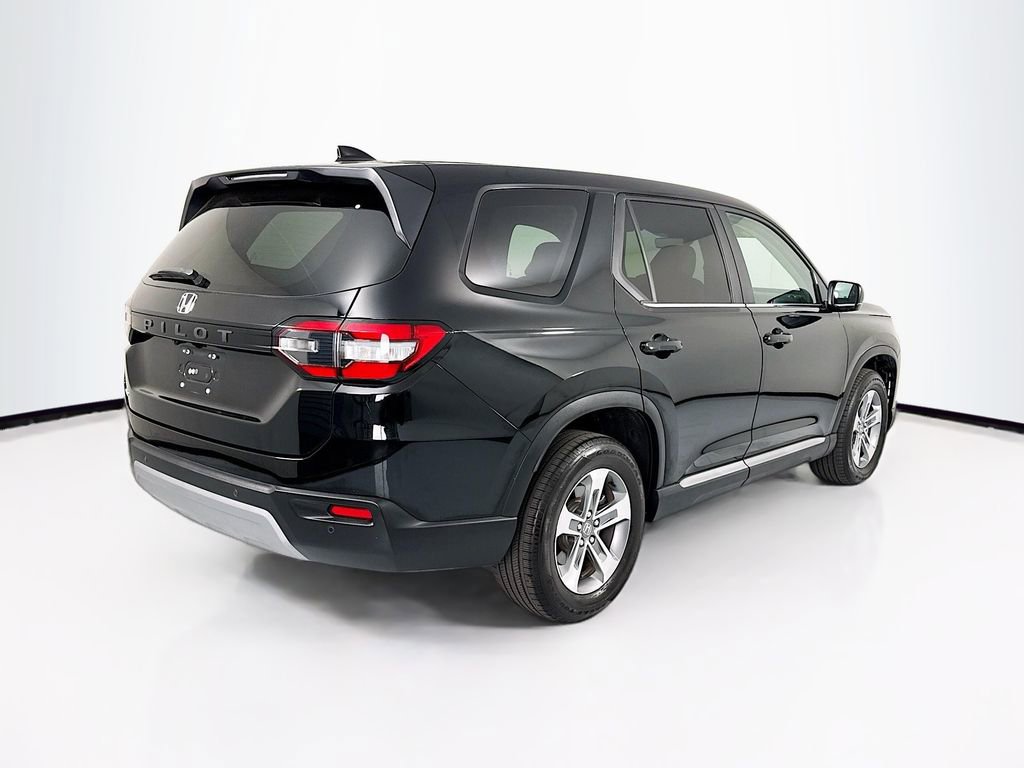 Certified 2024 Honda Pilot EX-L image 5