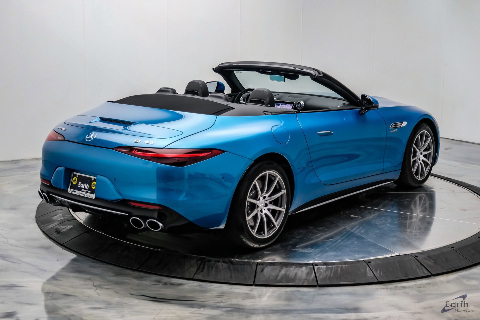 Used 2024 Mercedes-Benz SL 43 AMG image 23