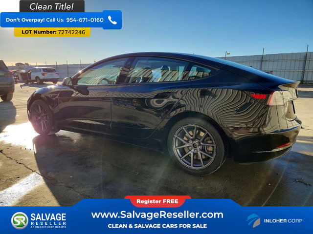 Used 2022 Tesla Model 3 RWD image 3