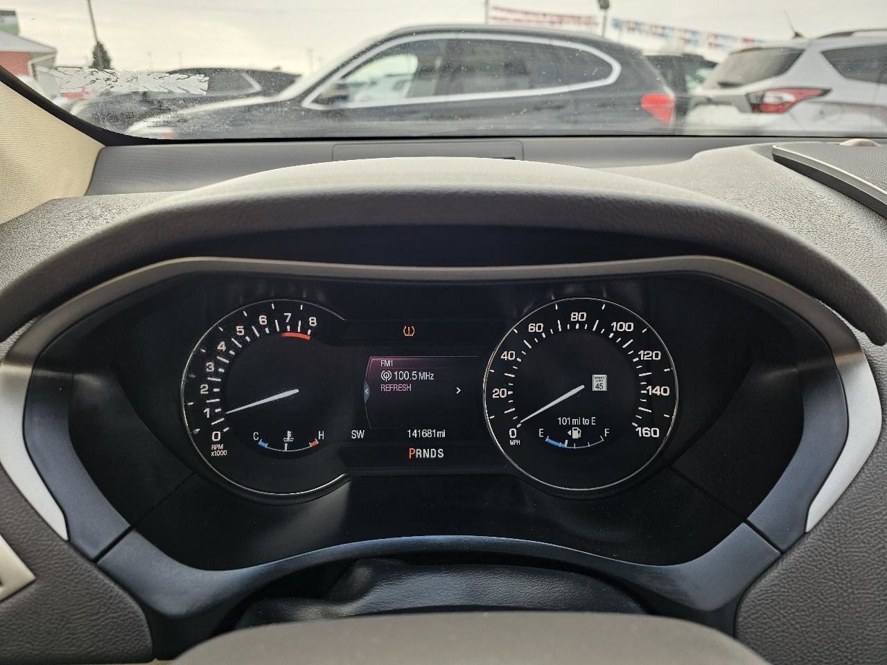 Used 2014 Lincoln MKZ image 13