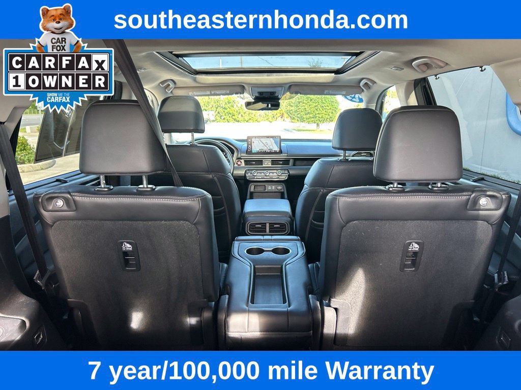 Used 2025 Honda Pilot Touring image 12