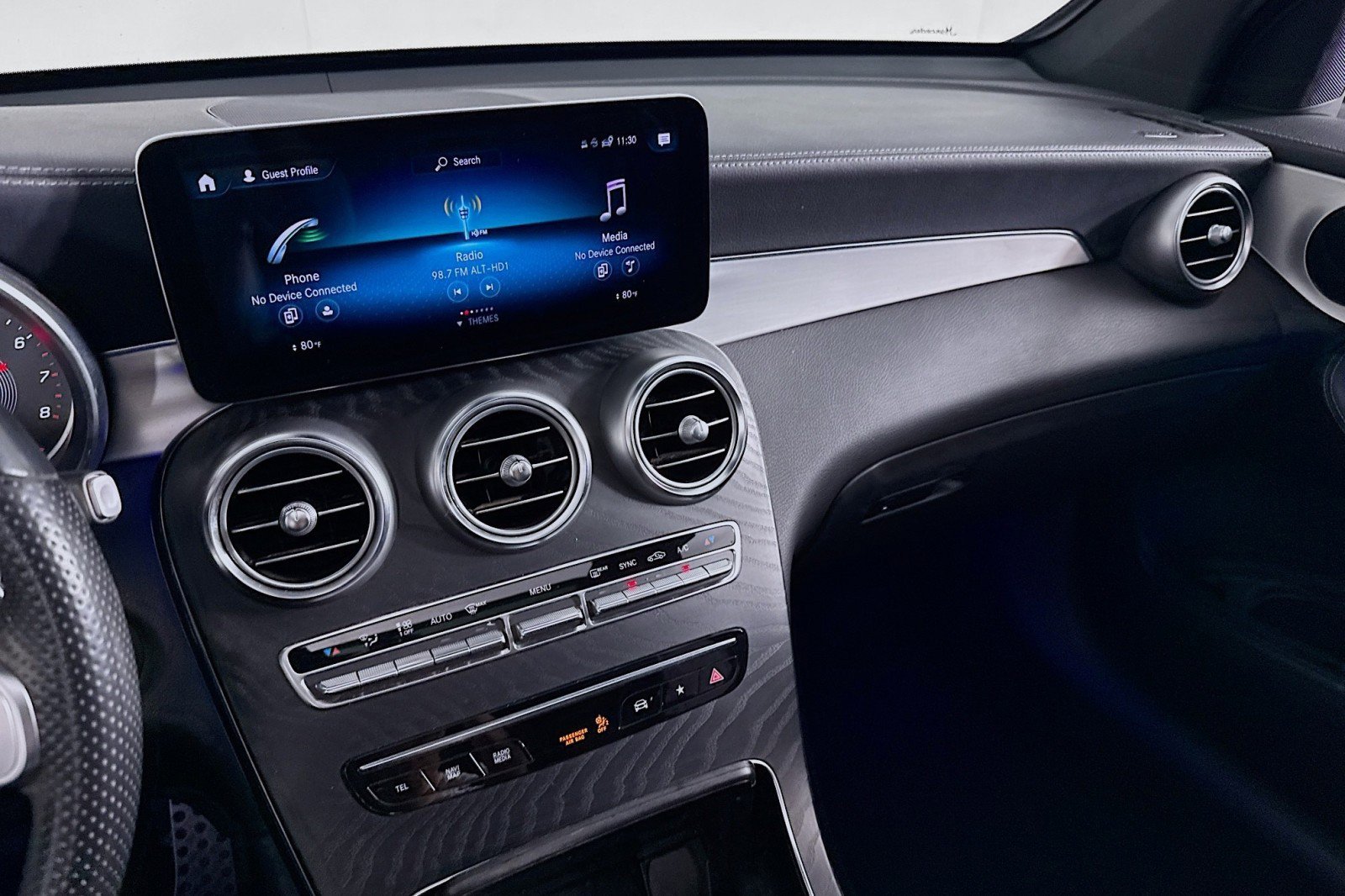 Used 2022 Mercedes-Benz GLC 300 4MATIC Coupe image 19