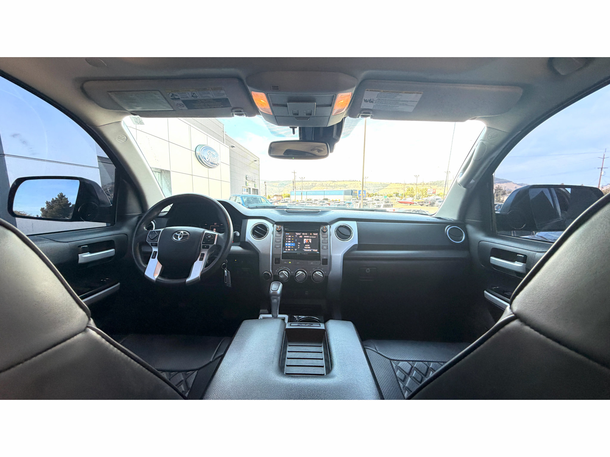 Used 2019 Toyota Tundra SR5 AWD/4WD image 12