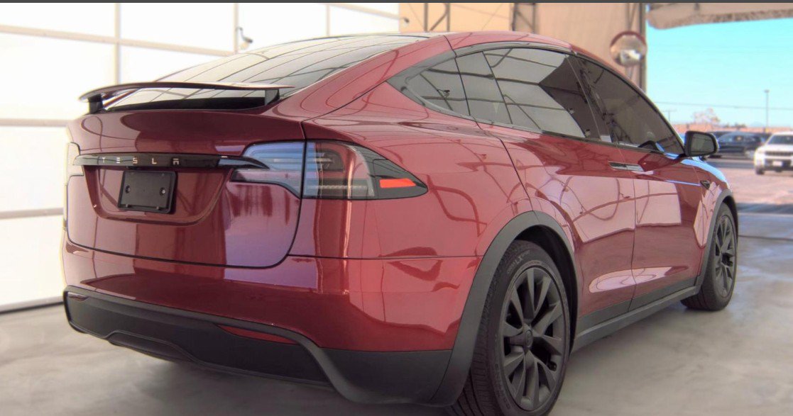 Used 2024 Tesla Model X AWD/4WD image 2