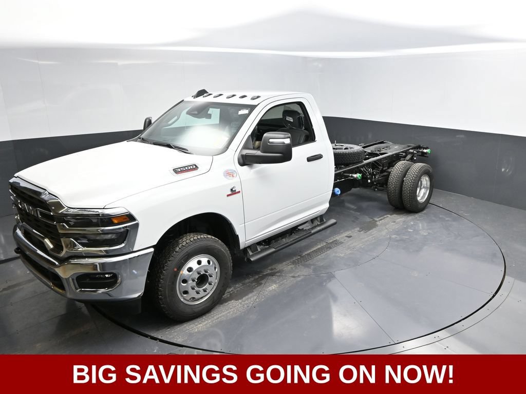New 2026 RAM 3500 Tradesman w/ Chrome Appearance Group AWD/4WD image 34