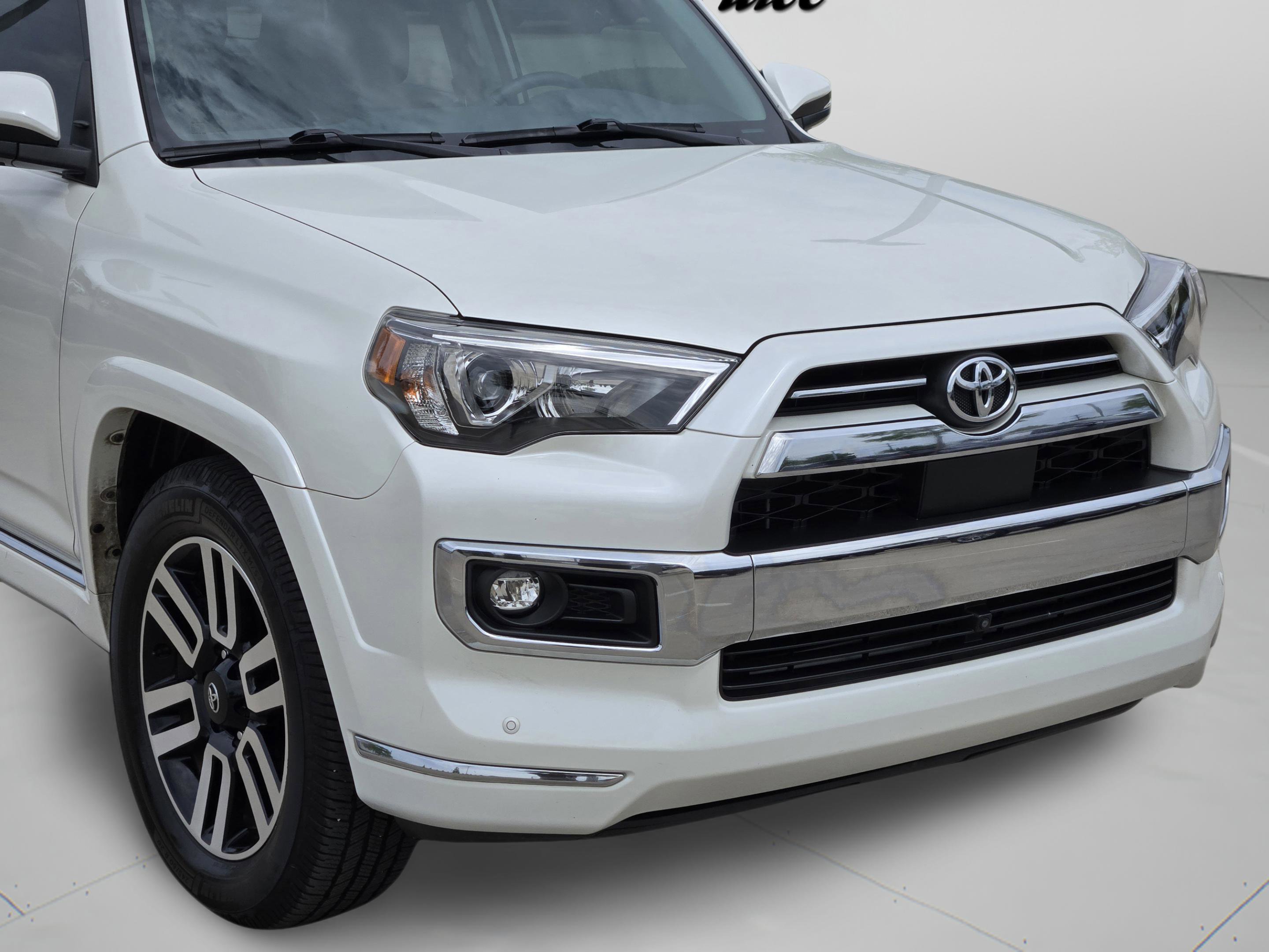 Used 2022 Toyota 4Runner Limited RWD image 8