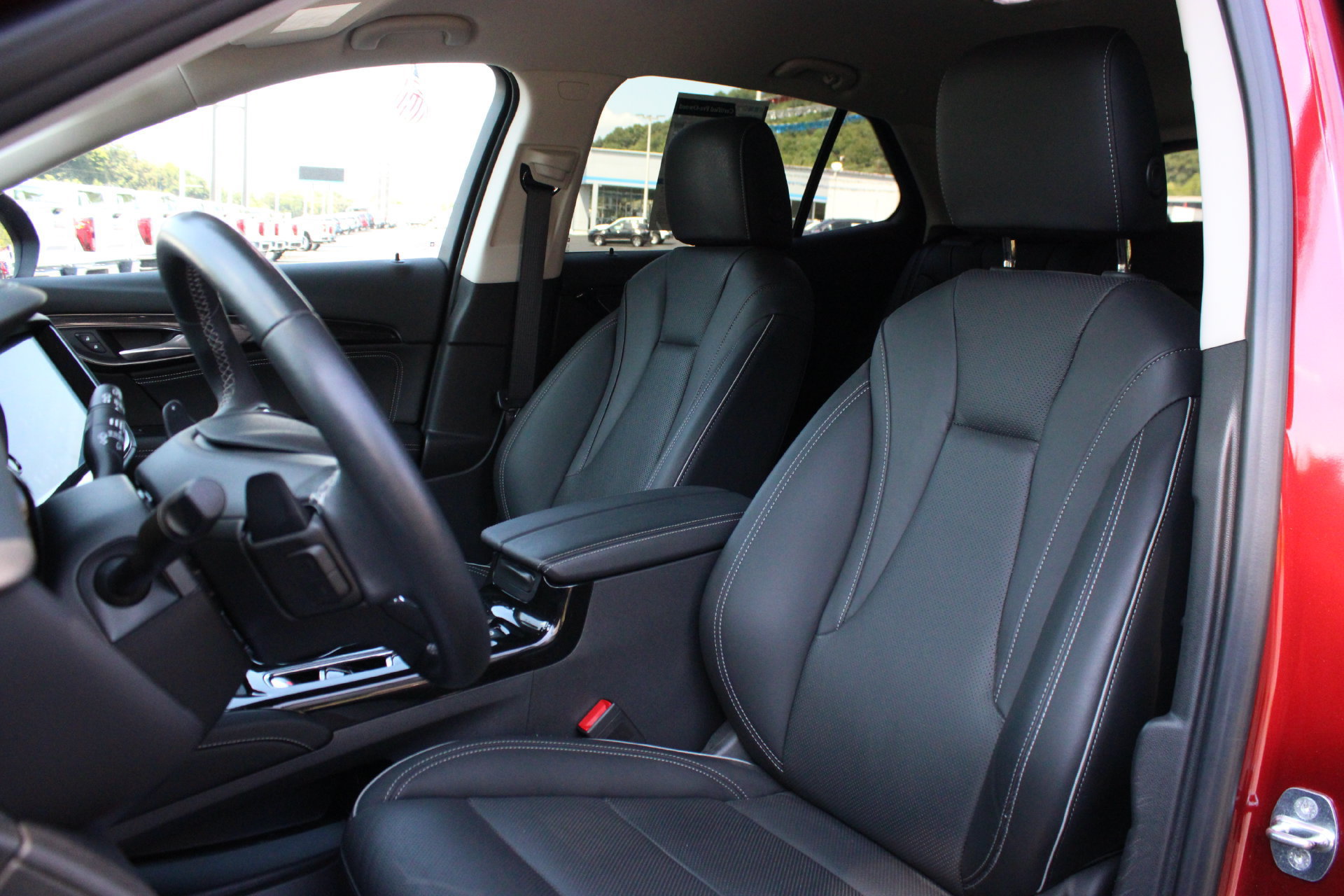 Used 2023 Buick Envision Essence FWD image 13