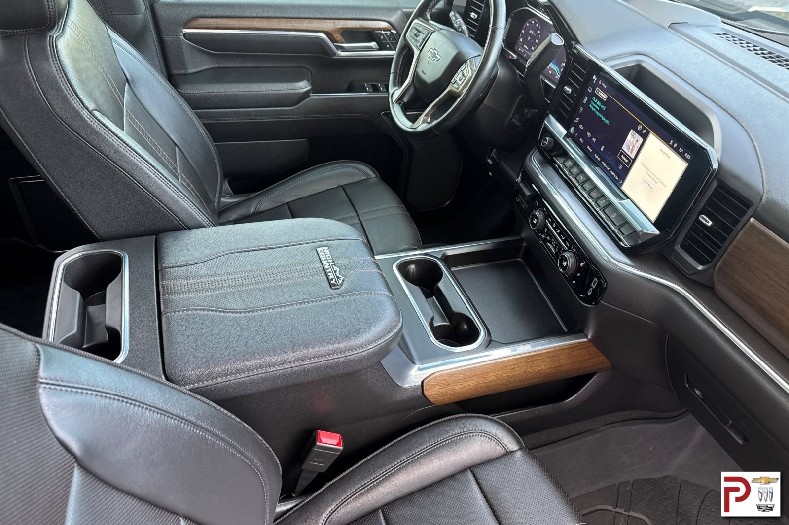 Used 2024 Chevrolet Silverado 2500 High Country w/ Midnight Edition AWD/4WD image 16