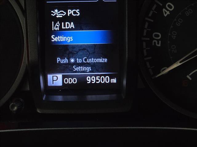 Used 2020 Toyota Tacoma TRD Off-Road w/ Technology Package AWD/4WD image 22