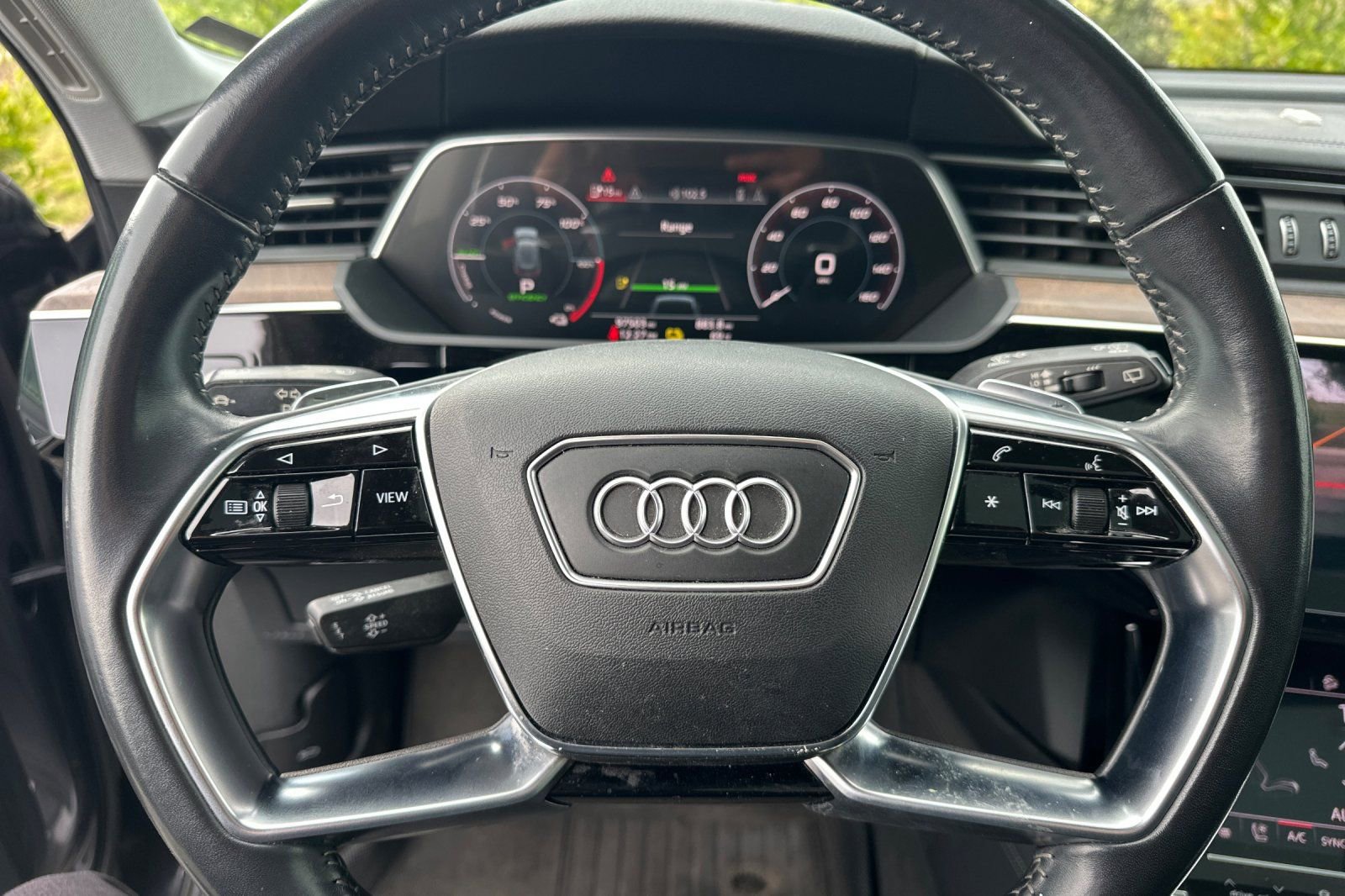 Used 2019 Audi e-tron Premium Plus w/ Cold Weather Package image 29