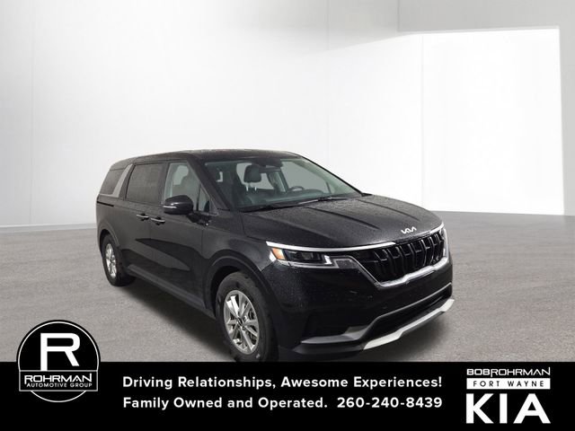 Used 2022 Kia Carnival LX image 4