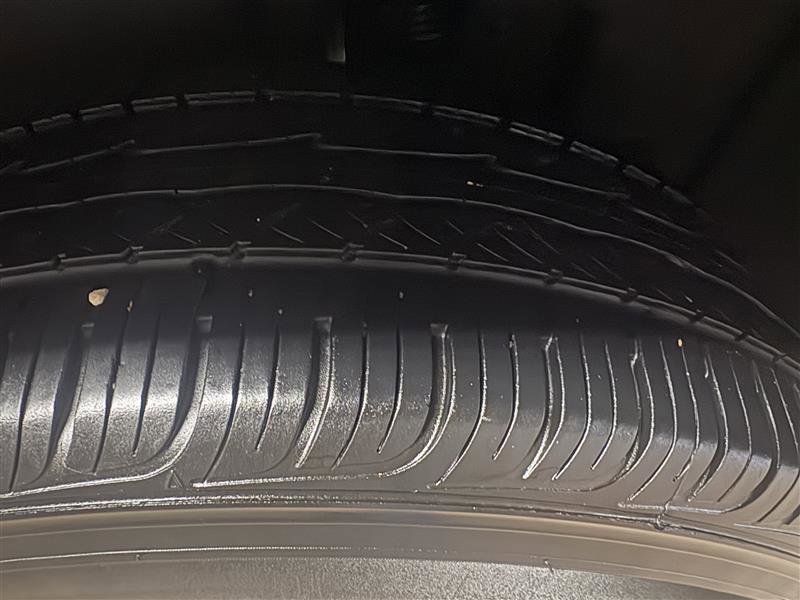 Used 2025 Chevrolet Equinox LT w/ Convenience Package II image 6