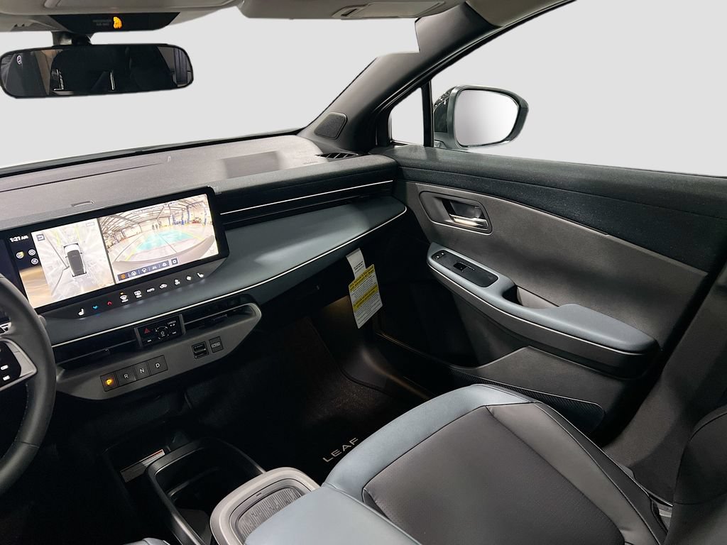 New 2026 Nissan Leaf SV+ w/ Illuminated Package FWD image 23