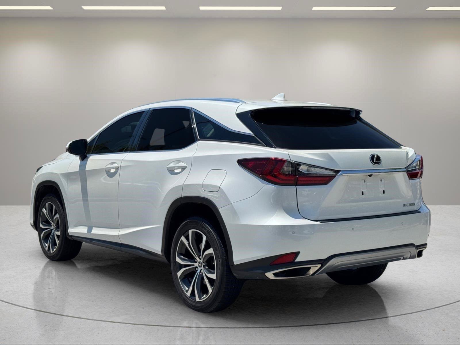 Used 2022 Lexus RX 350 FWD w/ Premium Package image 3