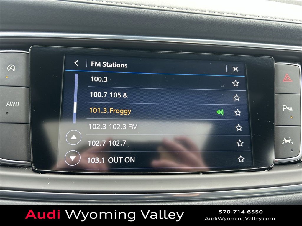 Used 2023 Buick Enclave Essence w/ Experience Buick Package image 26