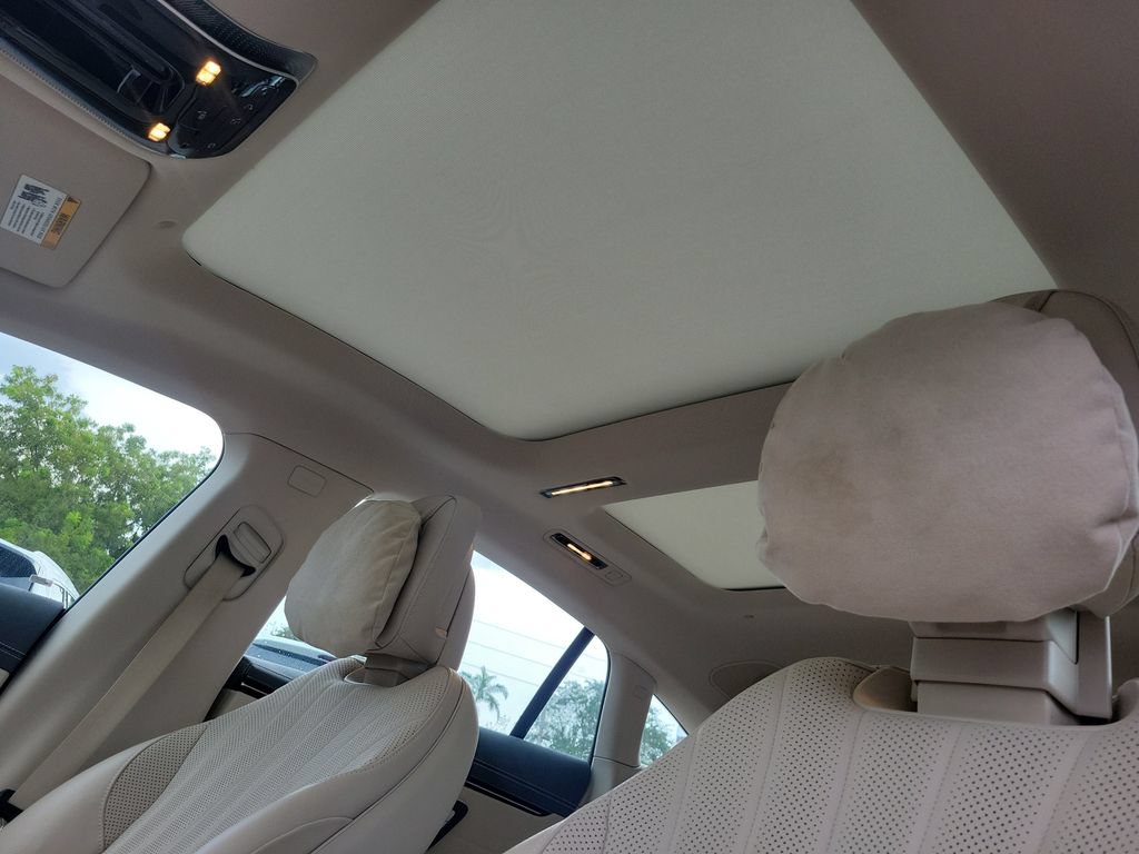 Used 2022 Mercedes-Benz EQS 450+ Sedan image 27