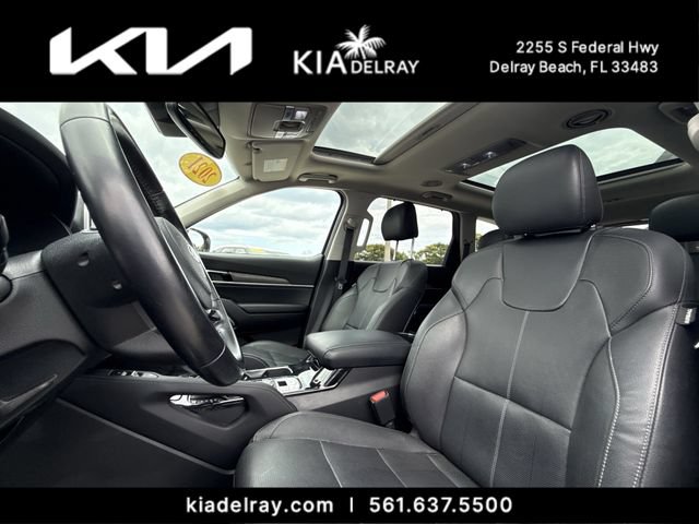 Certified 2021 Kia Telluride SX w/ Towing Package FWD image 19