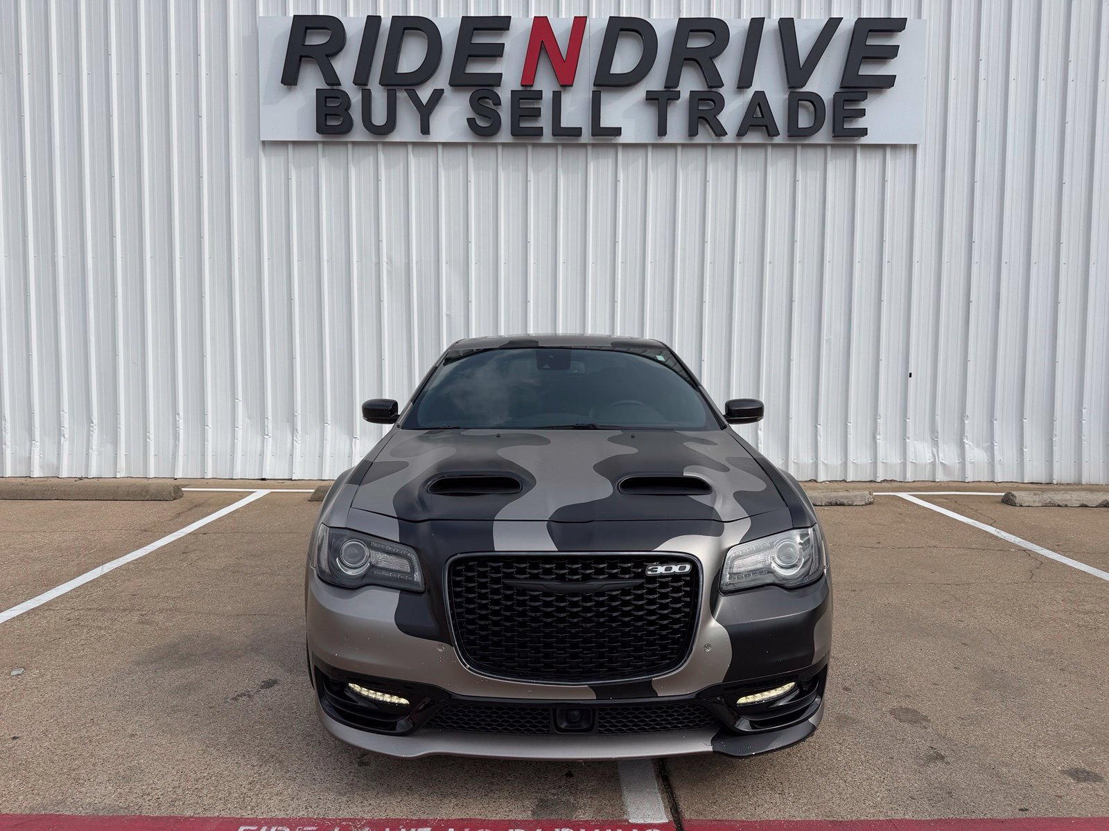 Used 2022 Chrysler 300 S w/ Comfort Group RWD image 12