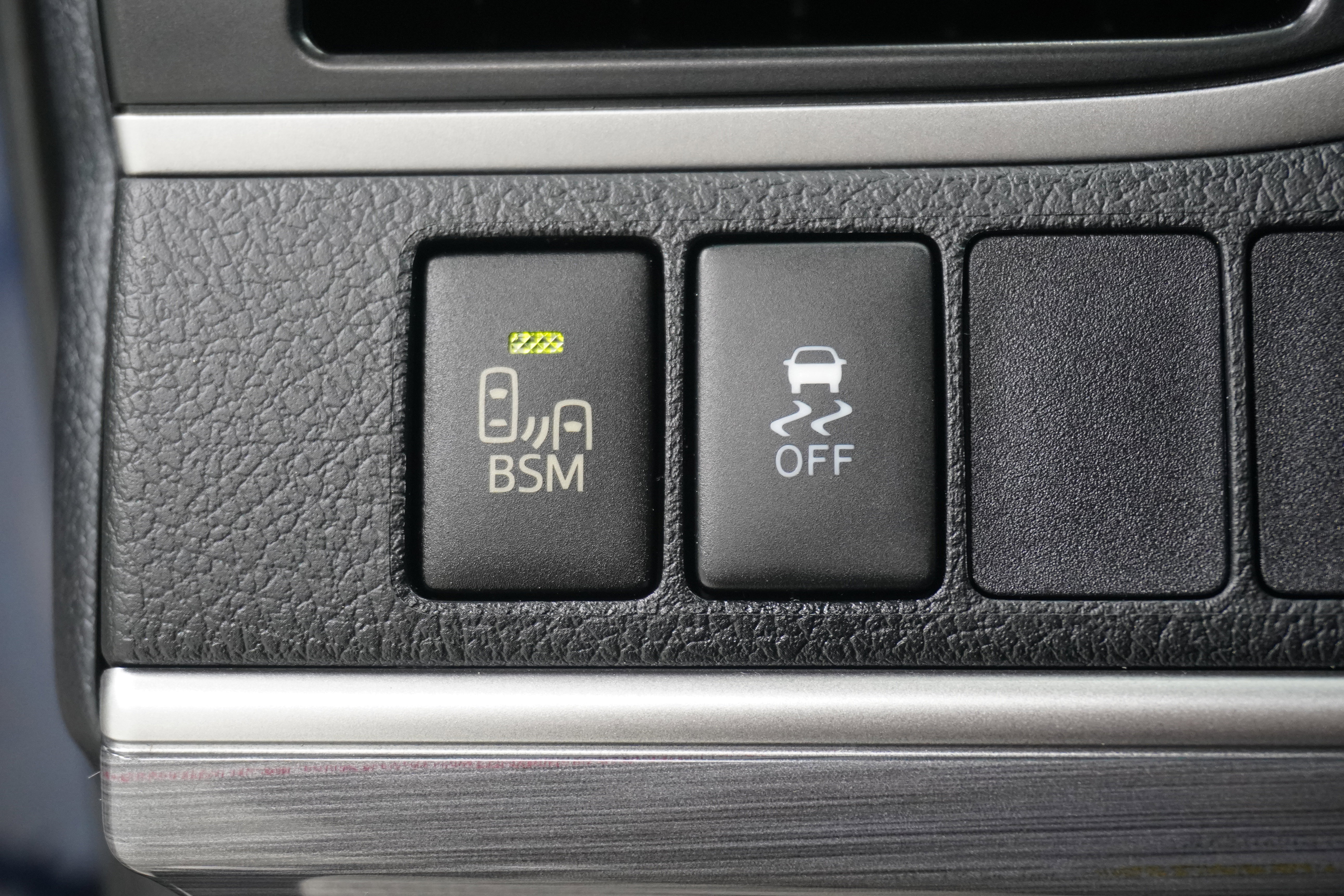 Used 2014 Toyota Camry XLE image 24