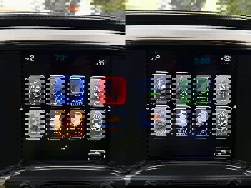 Used 2017 GMC Sierra 2500 SLT w/ Driver Alert Package image 50