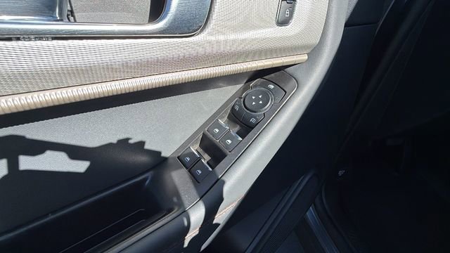 New 2026 Ford Explorer Active w/ Active Comfort Package image 20