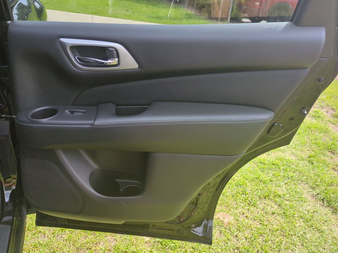 Certified 2020 Nissan Pathfinder SV FWD image 36