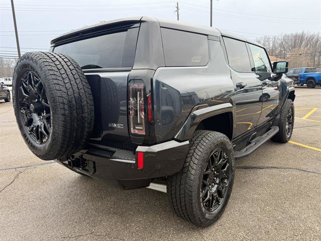New 2026 GMC Hummer EV SUV AWD/4WD image 7