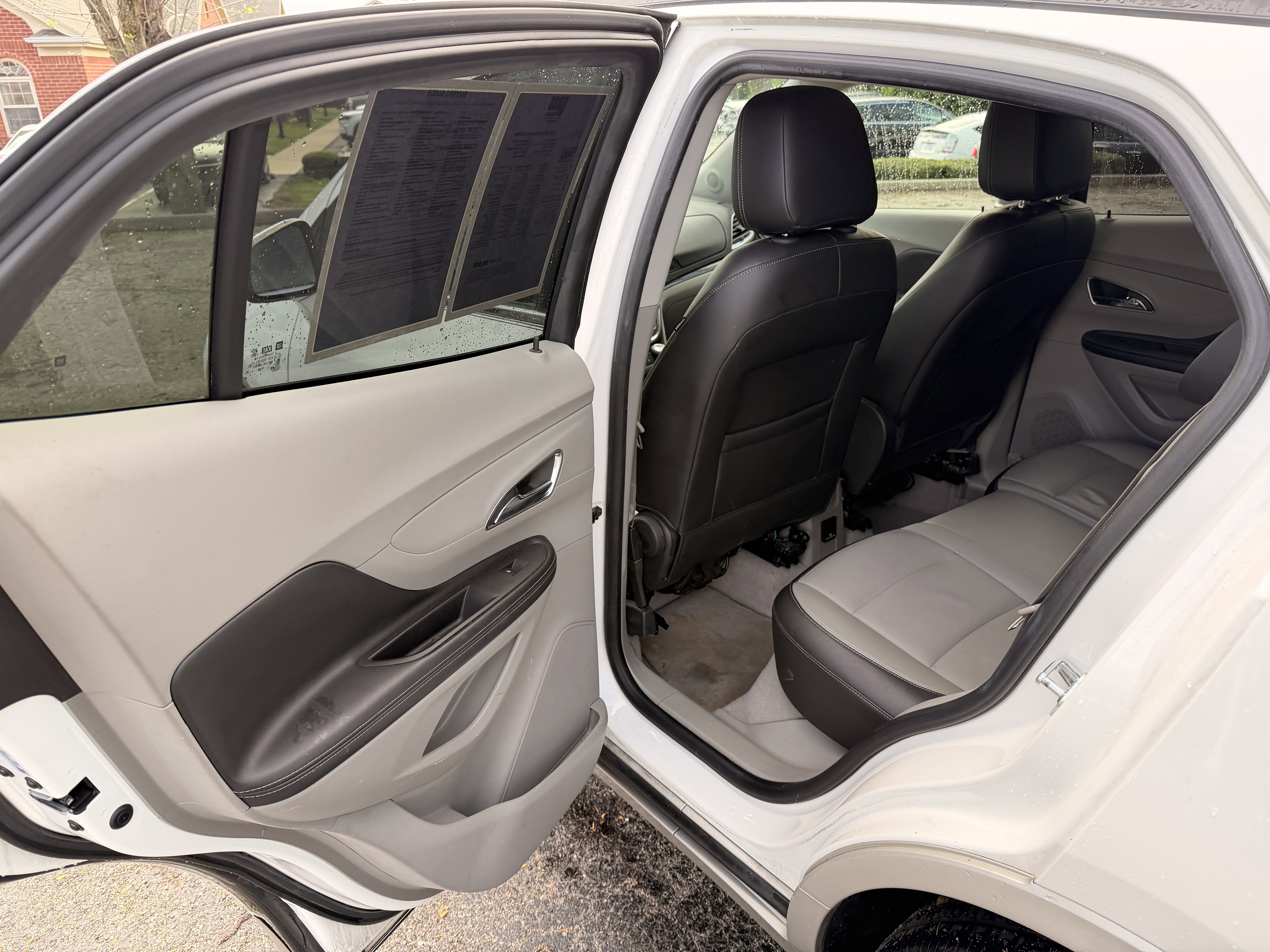 Used 2014 Buick Encore Leather image 11