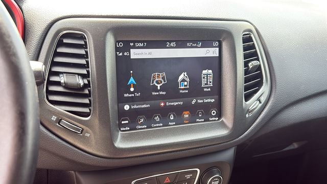 Used 2021 Jeep Compass Trailhawk AWD/4WD image 20