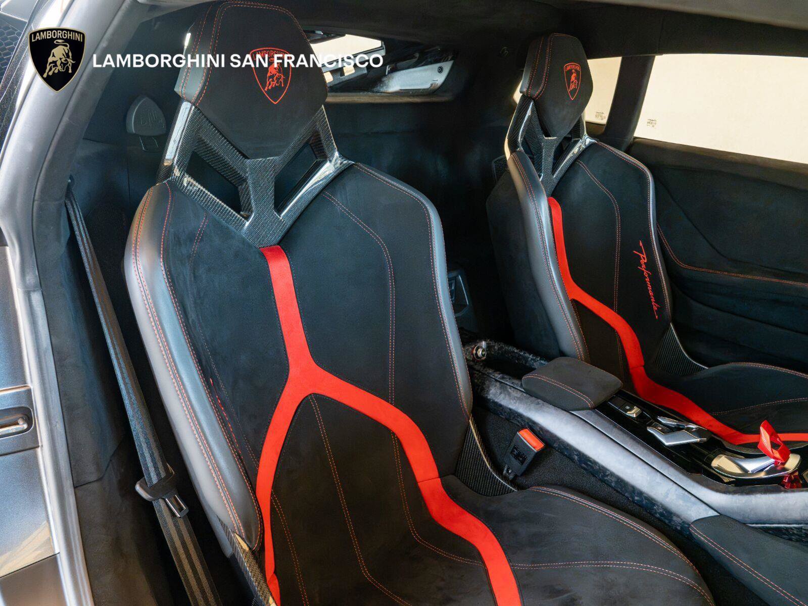 Used 2018 Lamborghini Huracan Performante AWD/4WD image 78