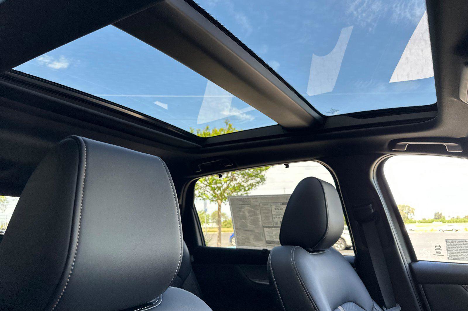 New 2025 MAZDA CX-70 3.3 Turbo S w/ Premium Package image 16