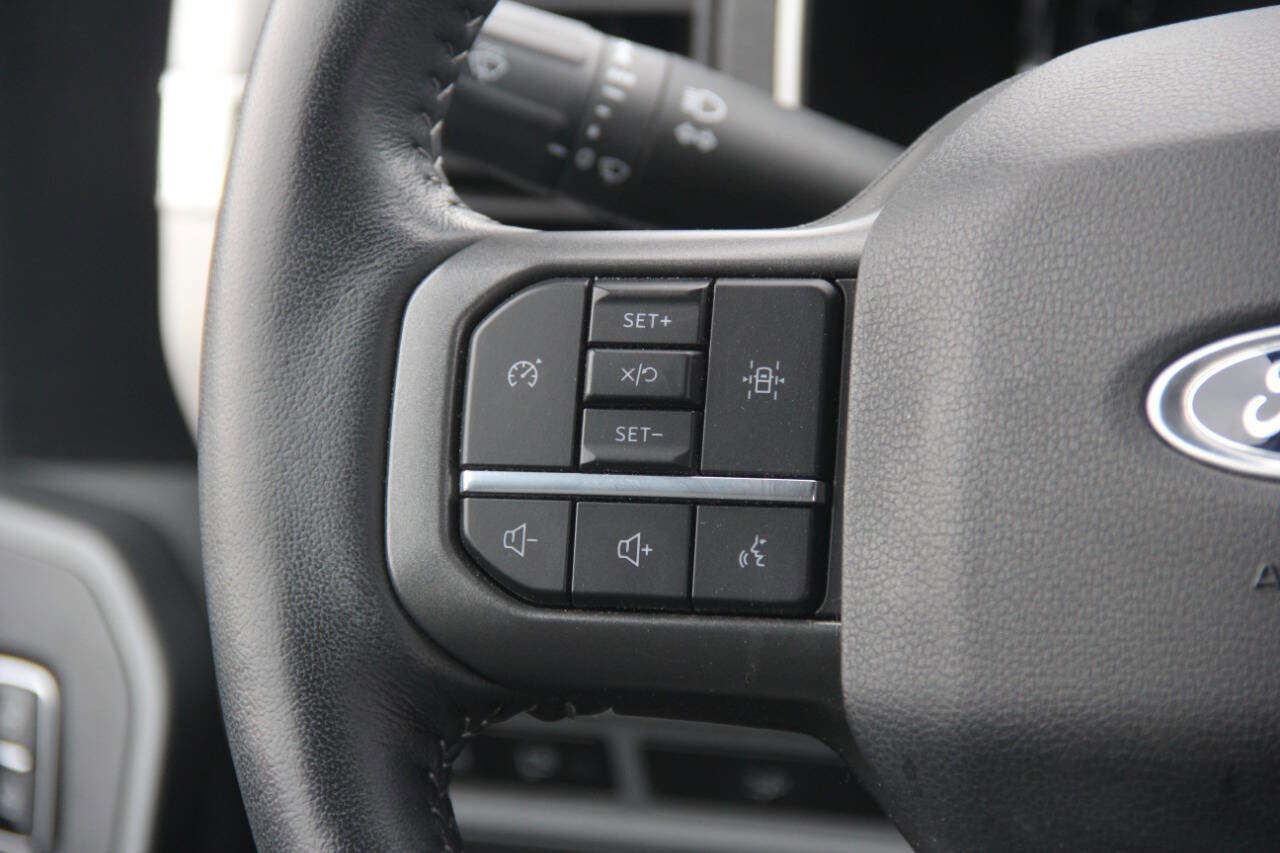 Certified 2022 Ford F150 XLT w/ Equipment Group 302A High image 17