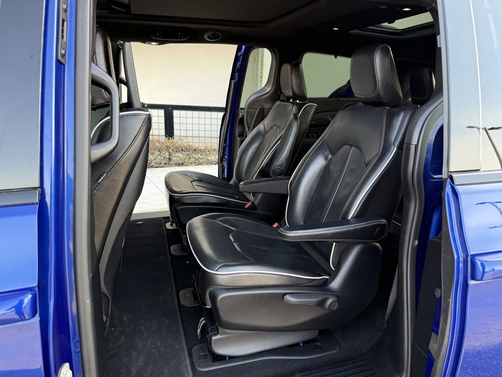 Used 2020 Ford Escape SEL image 27