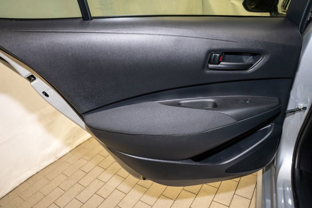 Used 2023 Toyota Corolla LE image 9